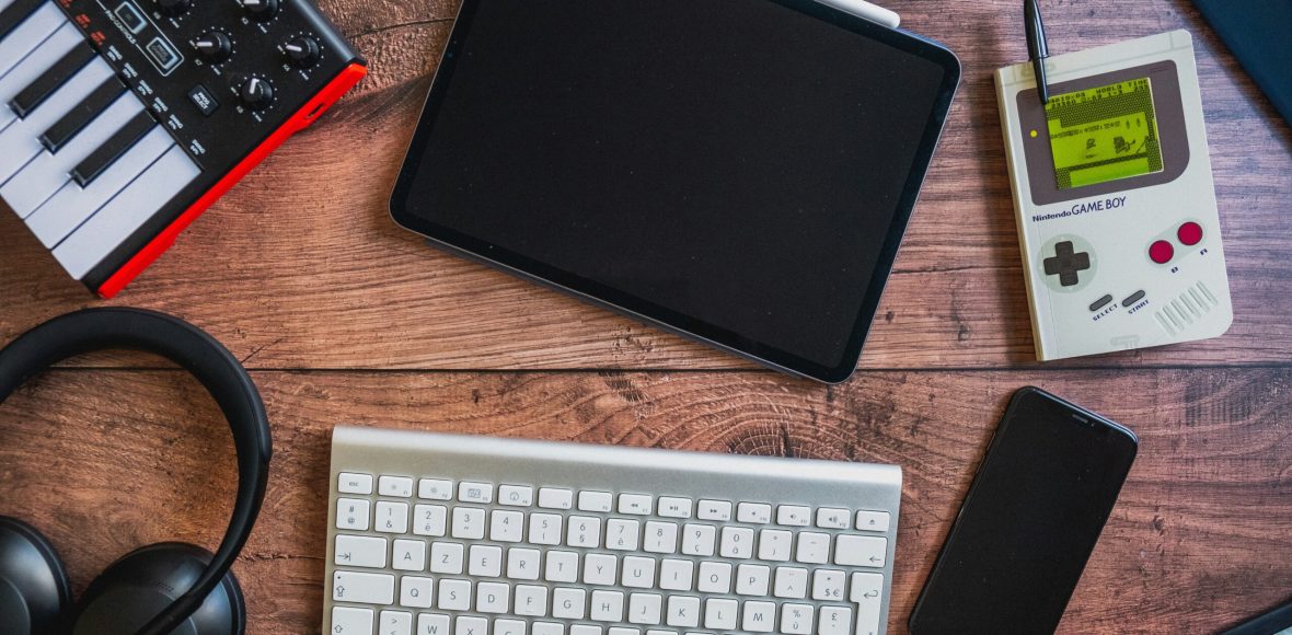 photo-1590417286292-4274afeee179